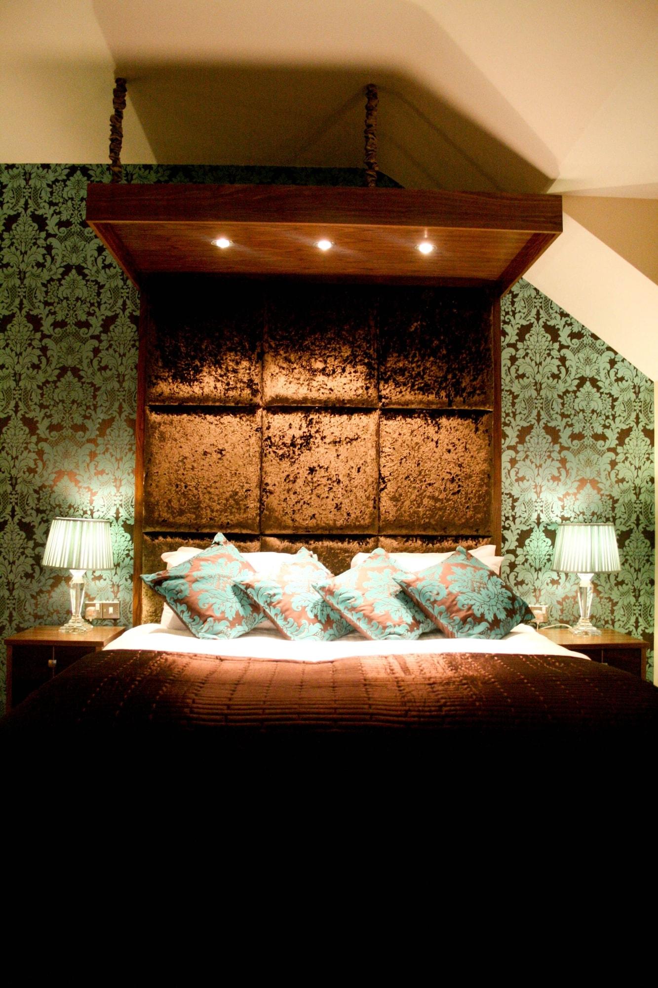 The Old Barn Inn نيوبورت المظهر الخارجي الصورة